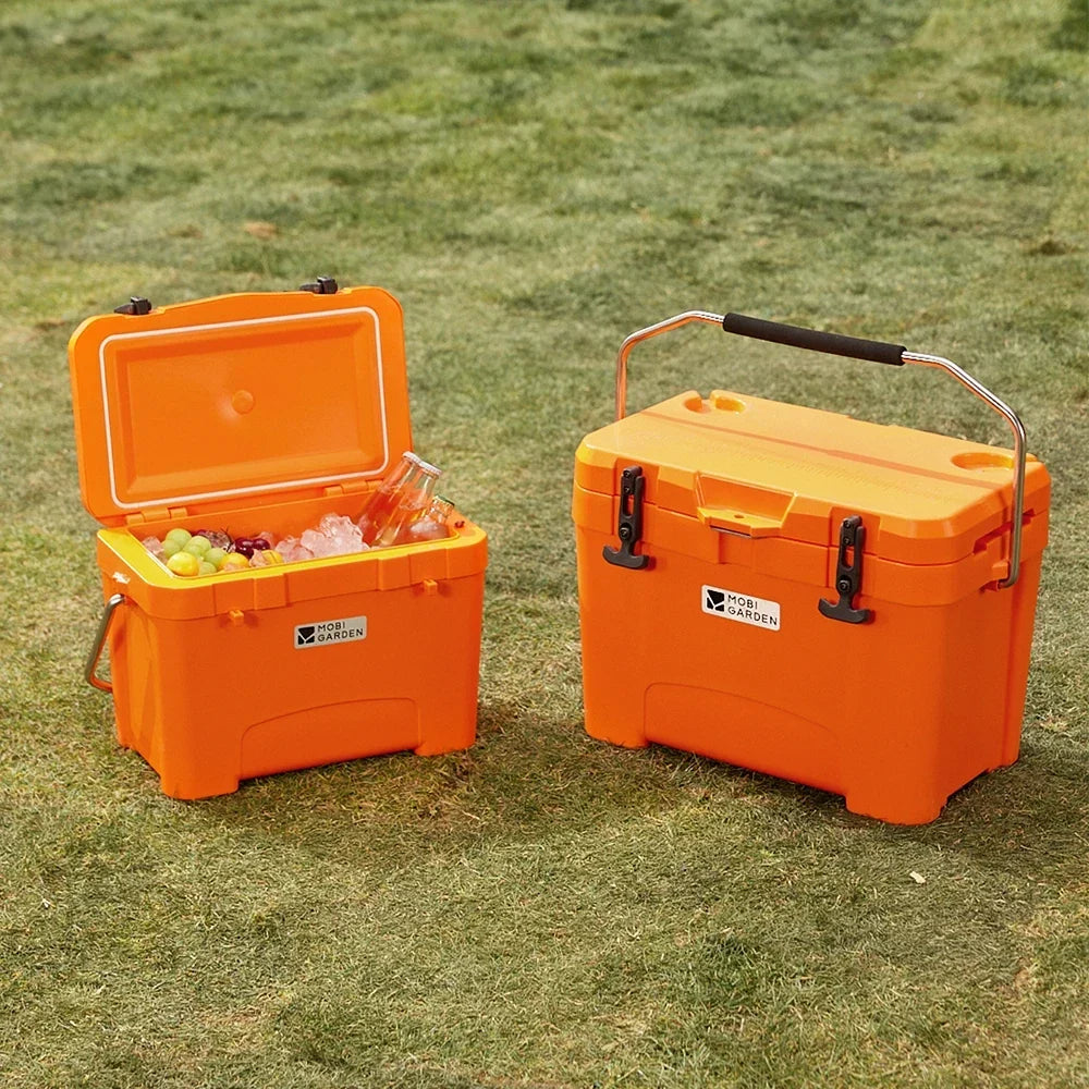 Mobi Garden Wheeled Cooler Box